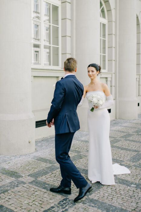 Church & Mánes - Weddings in Prague - Julie May