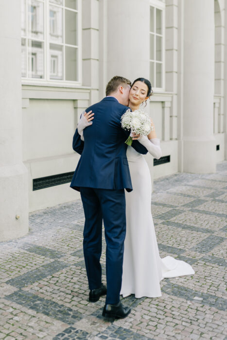 Church & Mánes - Weddings in Prague - Julie May