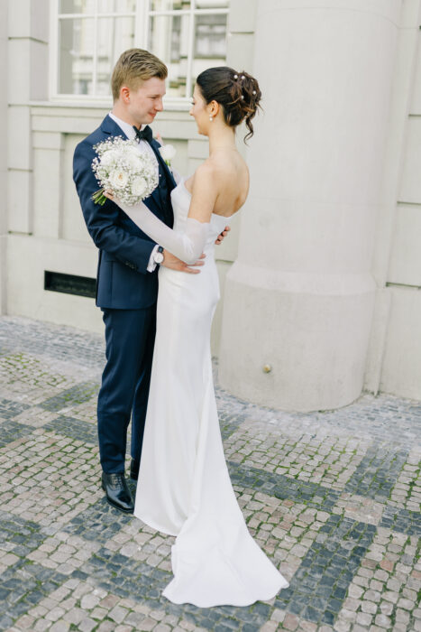 Church & Mánes - Weddings in Prague - Julie May