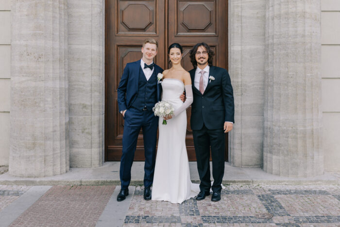 Church & Mánes - Weddings in Prague - Julie May