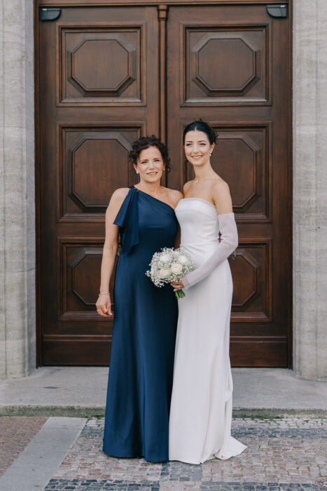 Church & Mánes - Weddings in Prague - Julie May