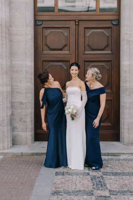 Church & Mánes - Weddings in Prague - Julie May