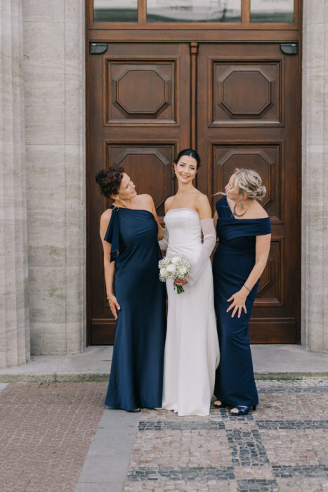 Church & Mánes - Weddings in Prague - Julie May