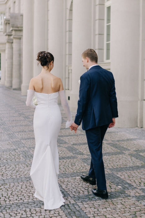 Church & Mánes - Weddings in Prague - Julie May