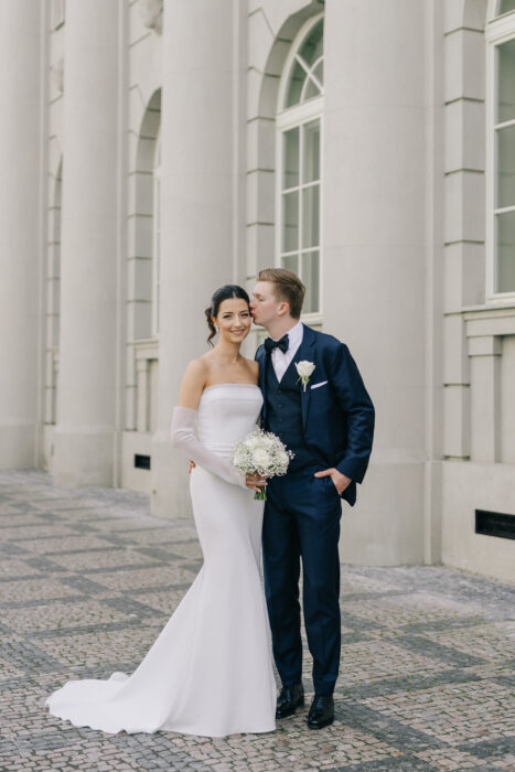 Church & Mánes - Weddings in Prague - Julie May