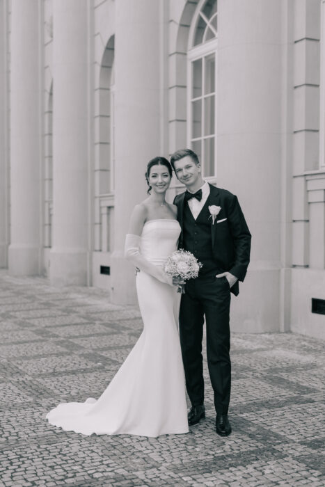 Church & Mánes - Weddings in Prague - Julie May