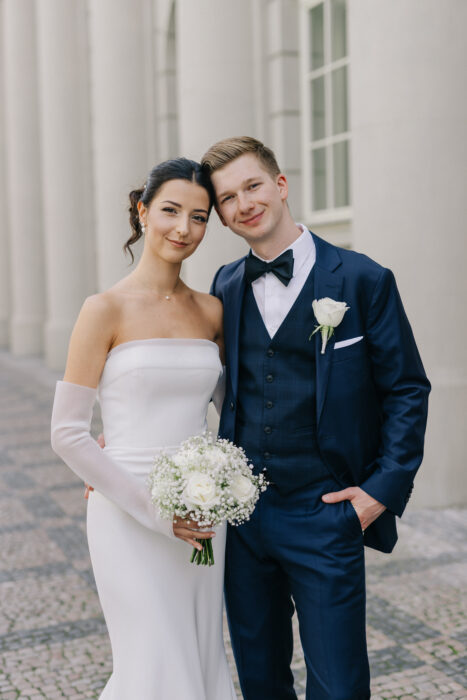 Church & Mánes - Weddings in Prague - Julie May