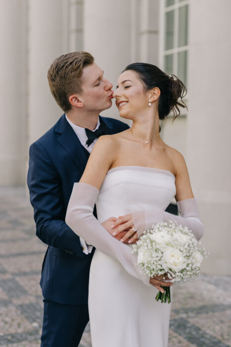 Church & Mánes - Weddings in Prague - Julie May