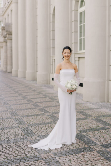 Church & Mánes - Weddings in Prague - Julie May