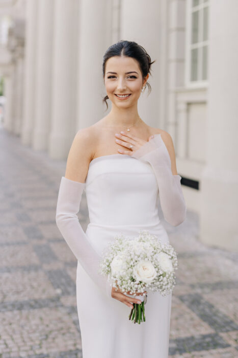 Church & Mánes - Weddings in Prague - Julie May