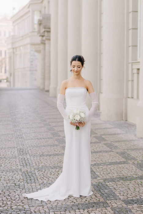 Church & Mánes - Weddings in Prague - Julie May