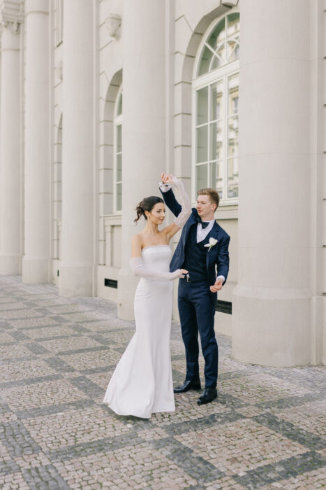 Church & Mánes - Weddings in Prague - Julie May