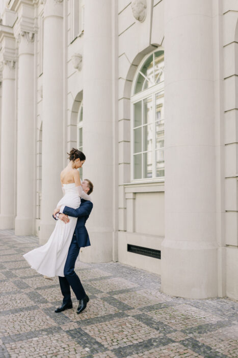 Church & Mánes - Weddings in Prague - Julie May