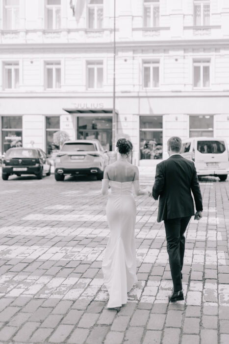 Church & Mánes - Weddings in Prague - Julie May