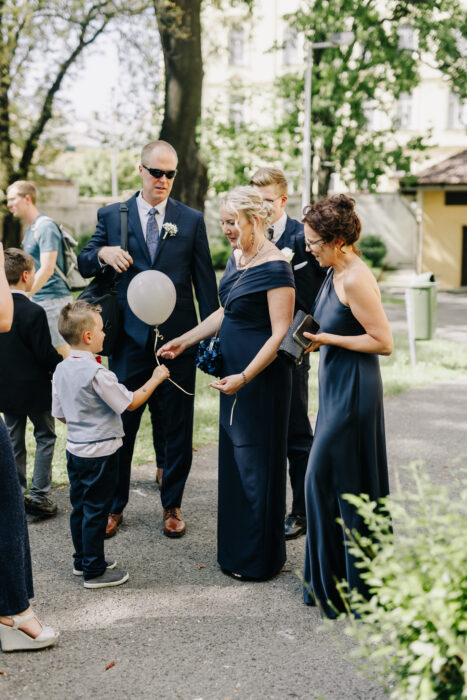 Church & Mánes - Weddings in Prague - Julie May