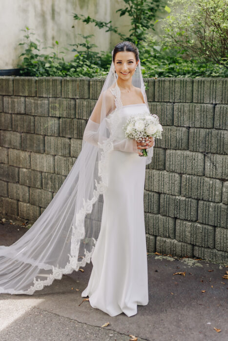 Church & Mánes - Weddings in Prague - Julie May