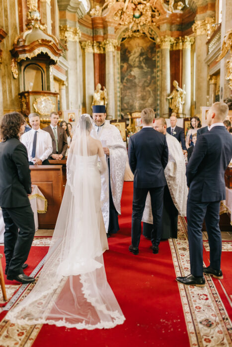 Church & Mánes - Weddings in Prague - Julie May