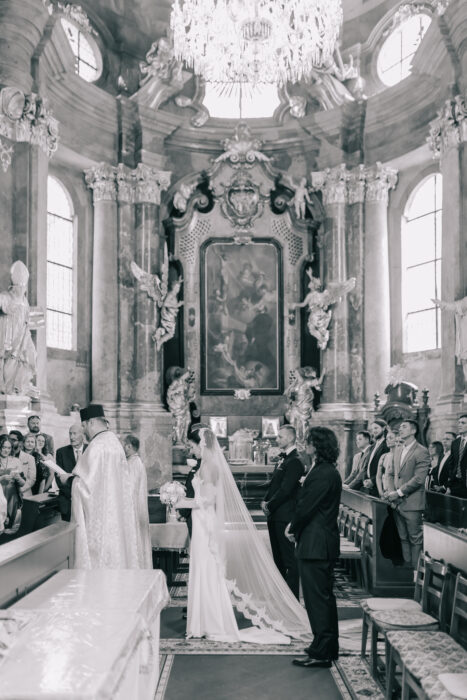 Church & Mánes - Weddings in Prague - Julie May