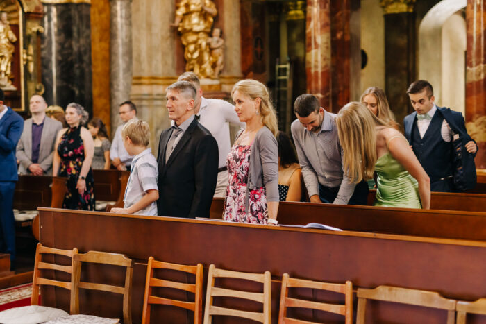 Church & Mánes - Weddings in Prague - Julie May