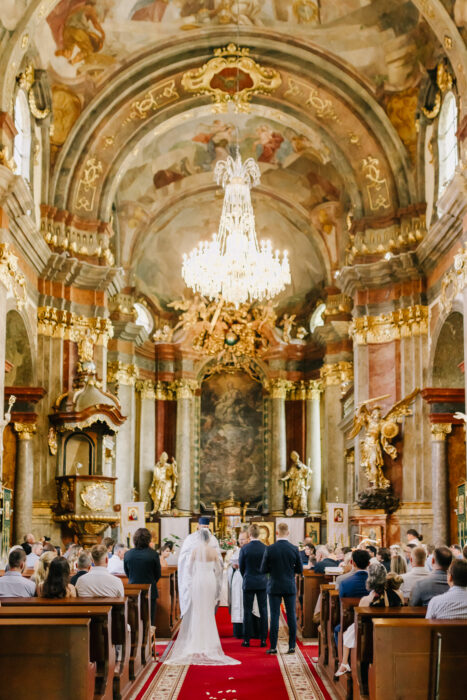 Church & Mánes - Weddings in Prague - Julie May