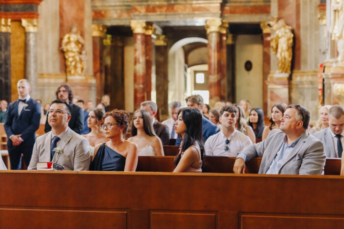 Church & Mánes - Weddings in Prague - Julie May