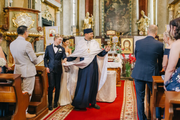 Church & Mánes - Weddings in Prague - Julie May