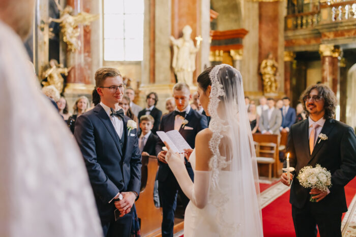 Church & Mánes - Weddings in Prague - Julie May