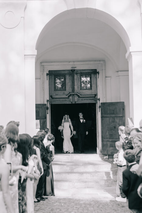 Church & Mánes - Weddings in Prague - Julie May