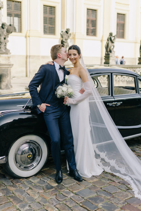 Church & Mánes - Weddings in Prague - Julie May