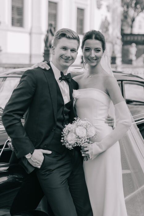 Church & Mánes - Weddings in Prague - Julie May