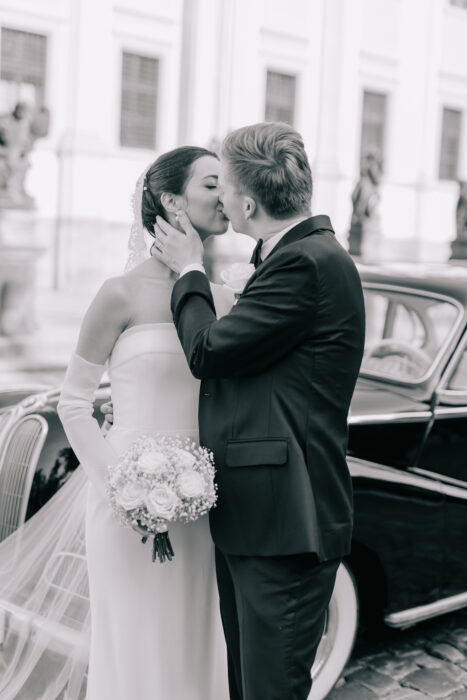 Church & Mánes - Weddings in Prague - Julie May