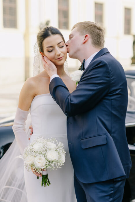 Church & Mánes - Weddings in Prague - Julie May