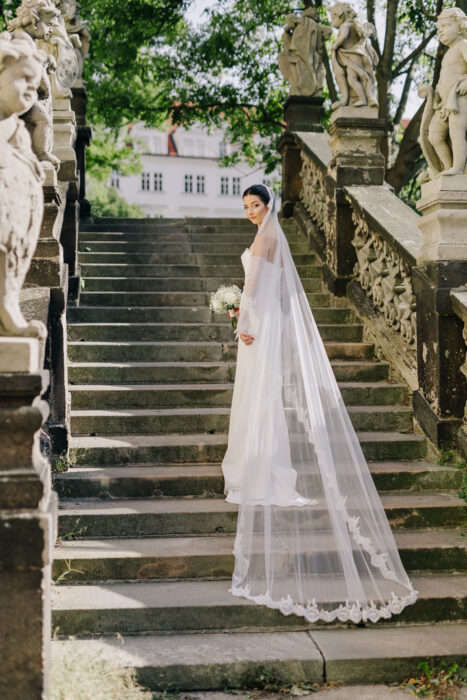 Church & Mánes - Weddings in Prague - Julie May