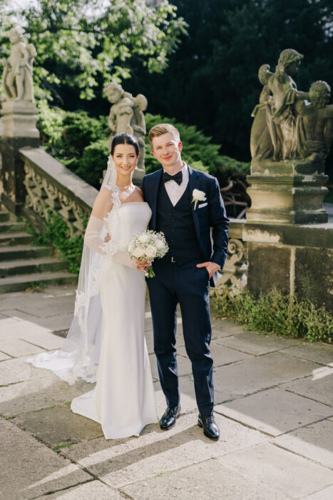 Church & Mánes - Weddings in Prague - Julie May