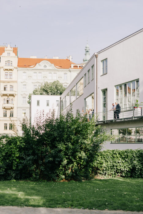 Church & Mánes - Weddings in Prague - Julie May