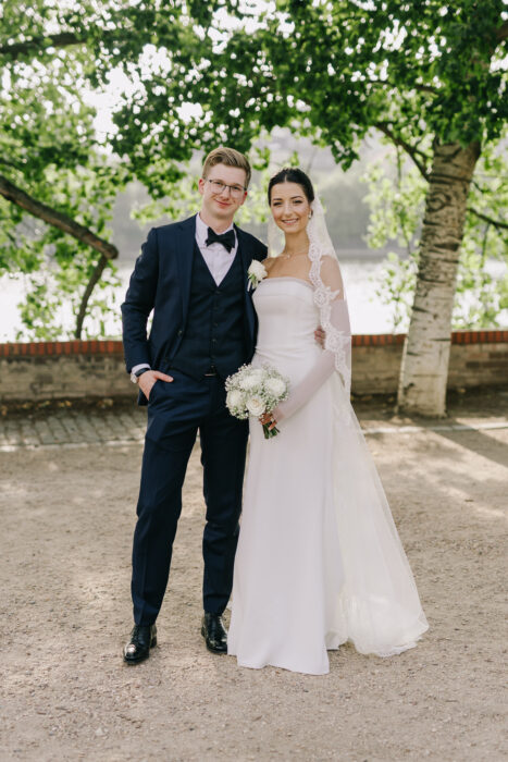 Church & Mánes - Weddings in Prague - Julie May