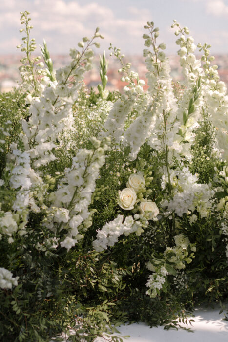 Villa Richter - Weddings in Prague - Julie May