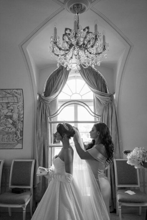 Villa Richter - Weddings in Prague - Julie May