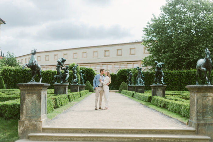 Chateau Mcely - Weddings in Prague - Julie May