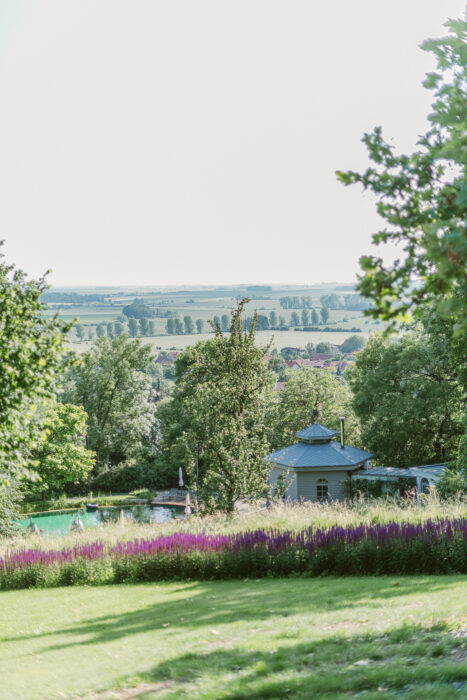 Chateau Mcely - Weddings in Prague - Julie May