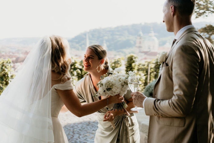 Villa Richter - Weddings in Prague - Julie May