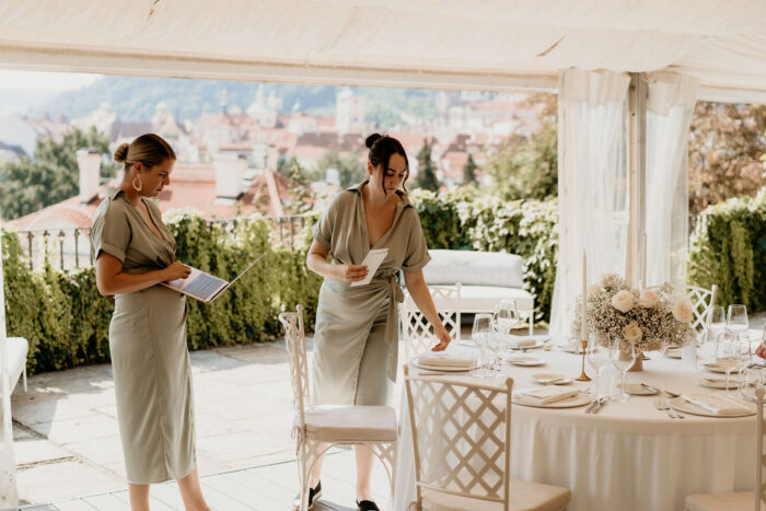 Villa Richter - Weddings in Prague - Julie May