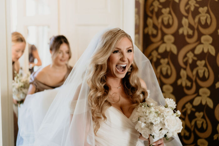 Villa Richter - Weddings in Prague - Julie May