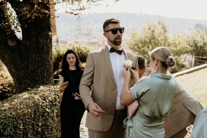 Villa Richter - Weddings in Prague - Julie May