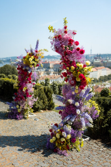 Villa Richter - Weddings in Prague - Julie May