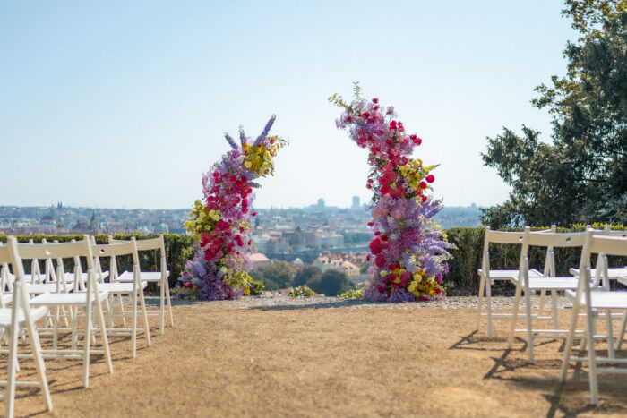 Villa Richter - Weddings in Prague - Julie May